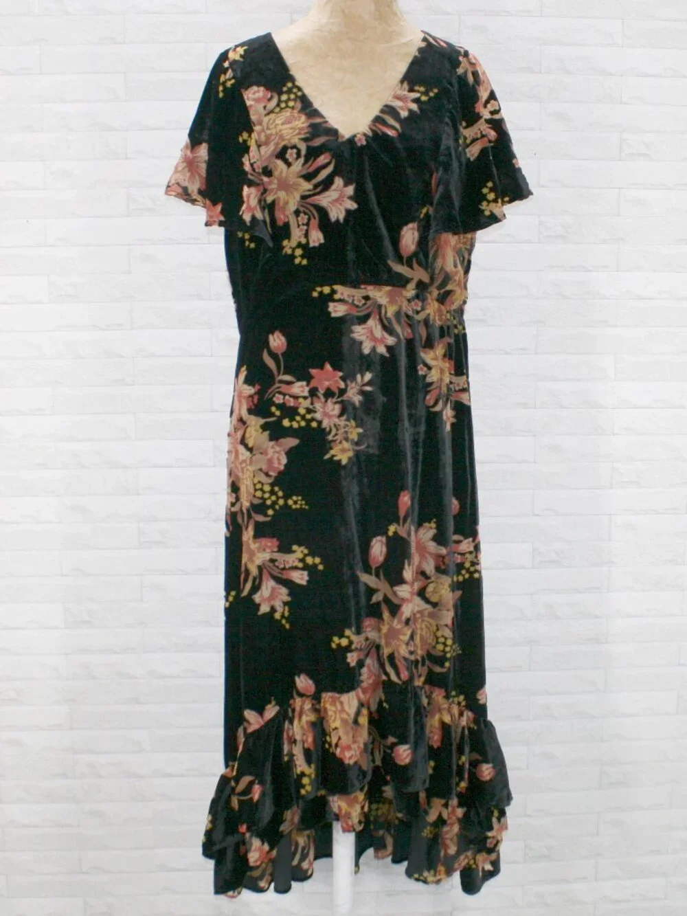 REBA Dress Floral Velvet Burnout V-Neck Ruffle Cottagecore Midi Black Coral 12 - Picture 1 of 16